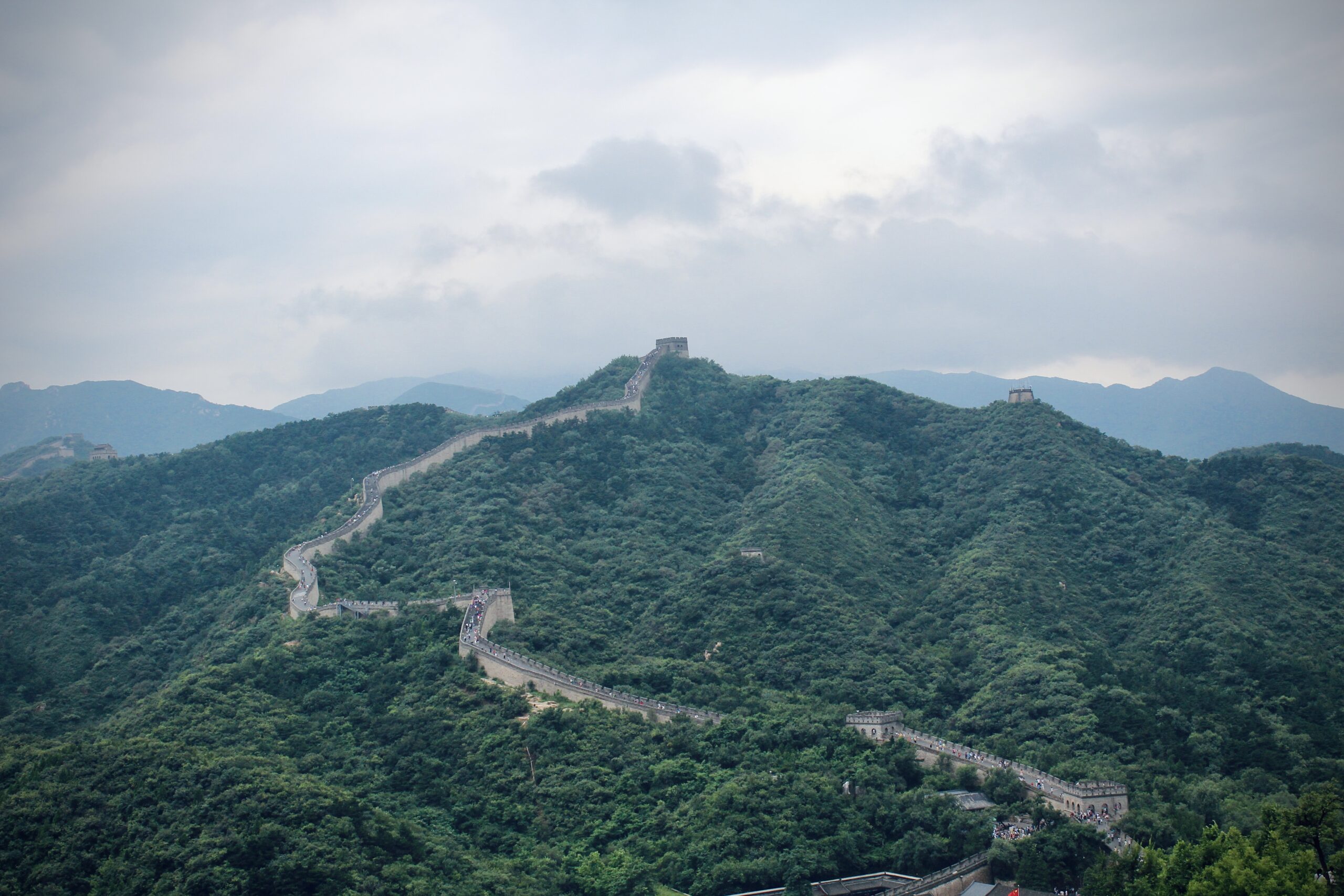 Secrets of the Great Wall of China: history, architecture and significance